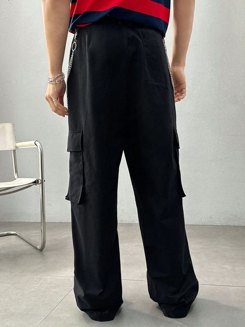 SHEIN Men Flap Pocket Side Cargo Pants With Chain